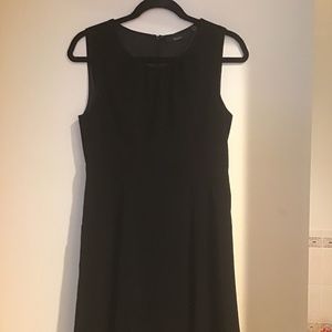 Tahari Size 6 Never Worn LBD (black dress)